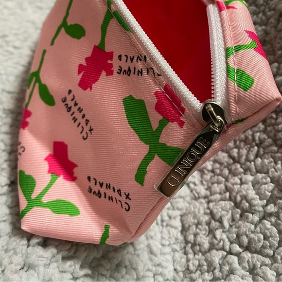 Cute floral makeup bag - Picture 5 of 5